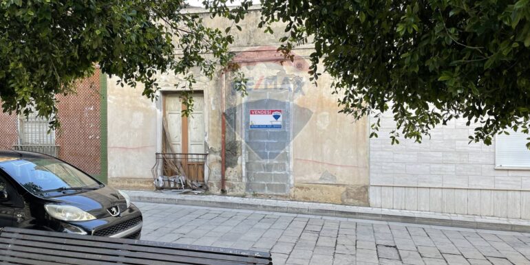 20251013182330-991854-1