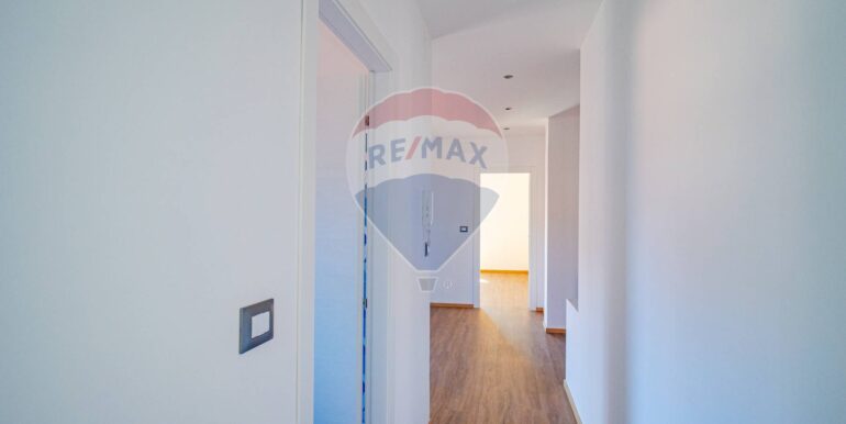 20251013185403-993421-8