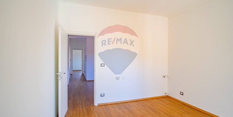 20251013185413-993421-12