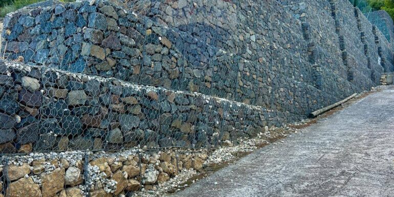 20251013185504-993406-13