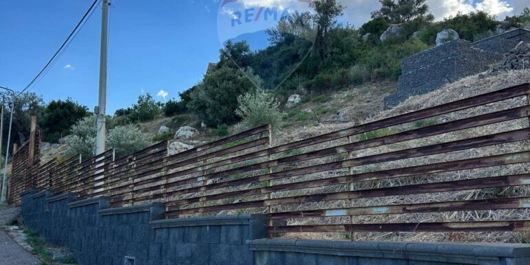 20251013185512-993406-15