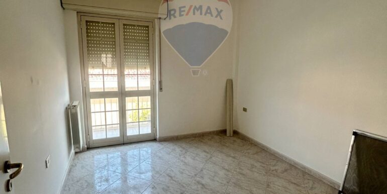 2025101390127-992089-12