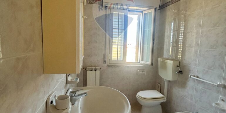 2025101390137-992089-15