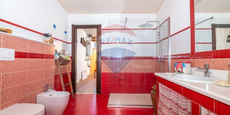 20251014104020-993517-10