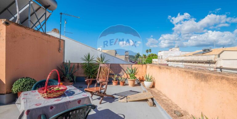 20251014104022-993517-24