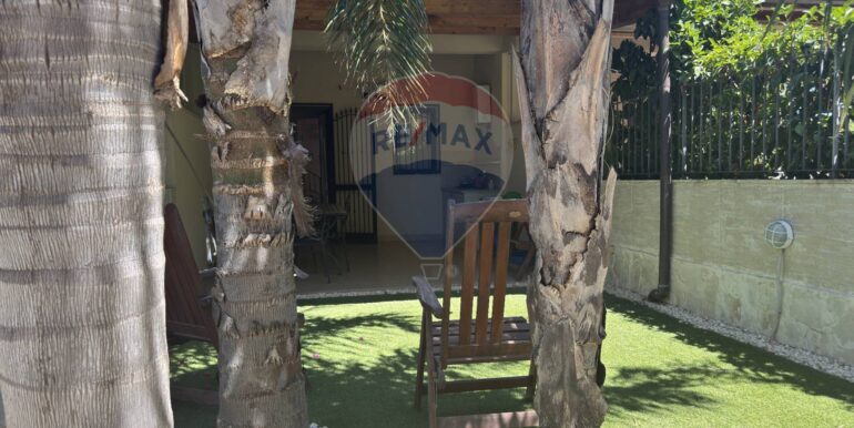 20251014115633-993563-12