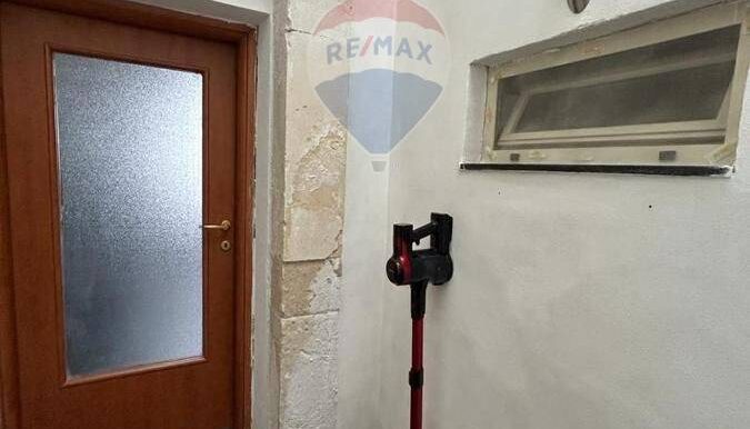 20251014153030-993619-3