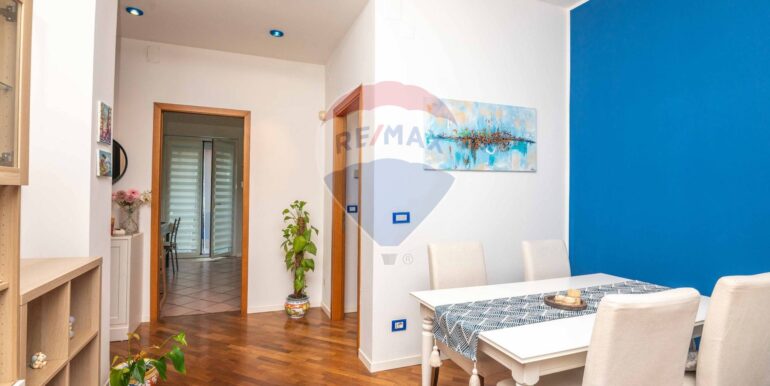 20251014163742-993646-16