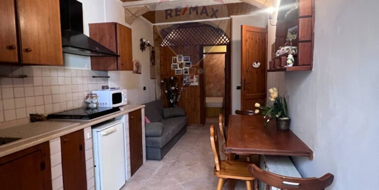 20251014193703-993710-1