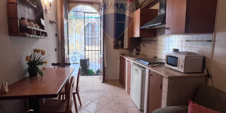 20251014193711-993710-3