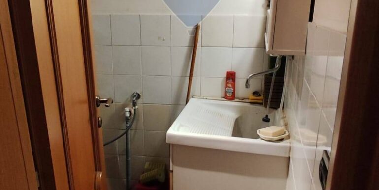 20251014195407-993702-34