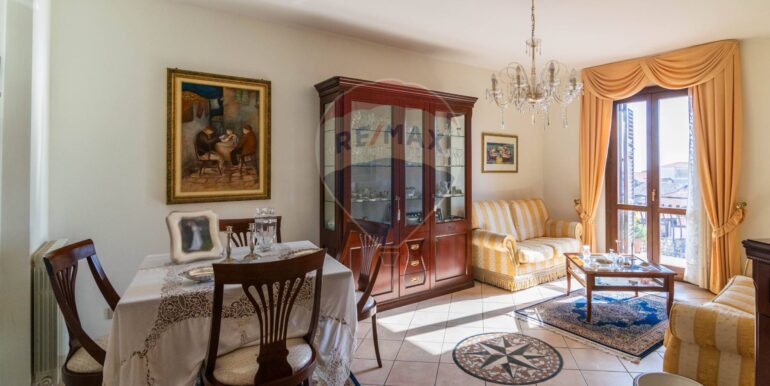 2025101483037-992777-5