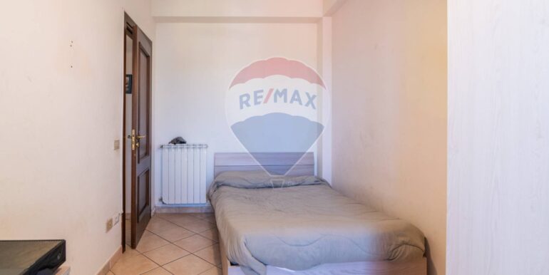 2025101483122-992777-15