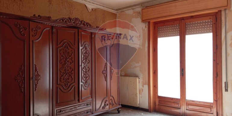 2025101492303-993494-1