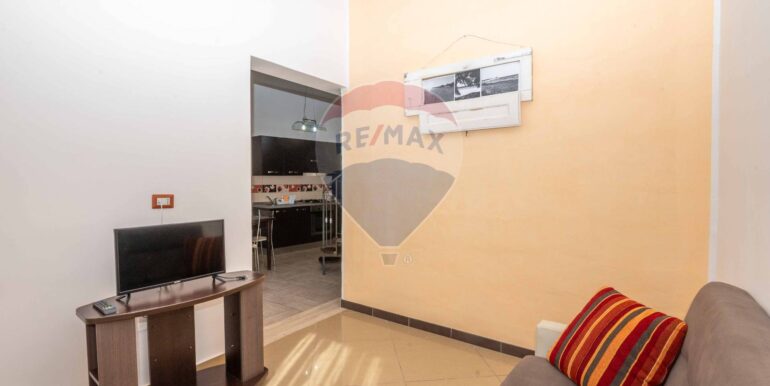 2025101495819-990849-15