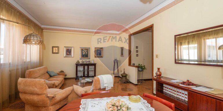 20251015110610-993716-9