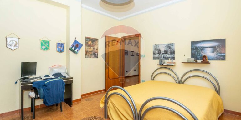 20251015110628-993716-14