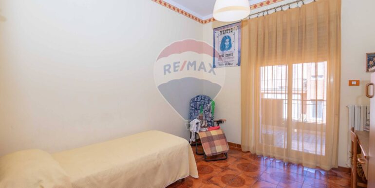 20251015110641-993716-18