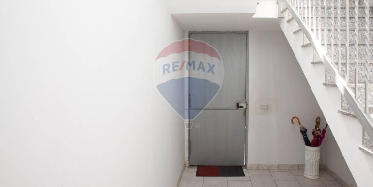 20251015120027-993789-9