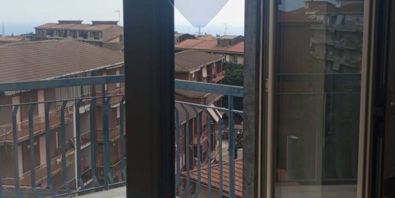 20251015121407-993614-12