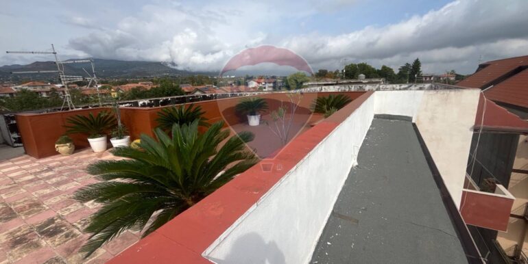 20251015161500-993844-3