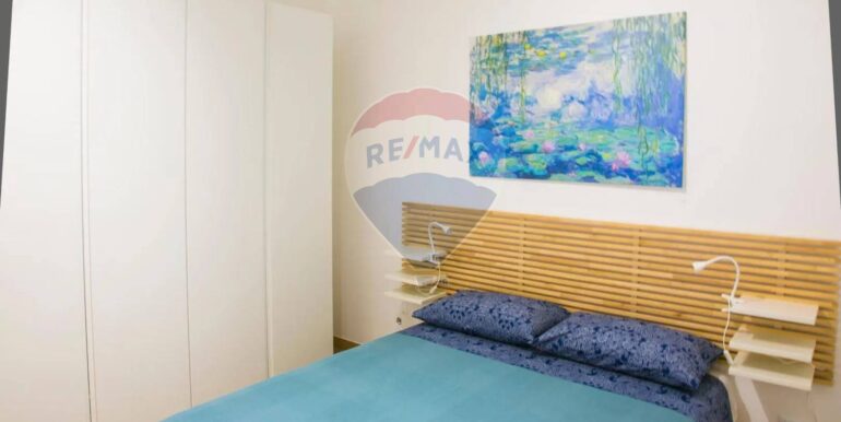 20251015174028-993894-12