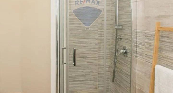 20251015174029-993894-19