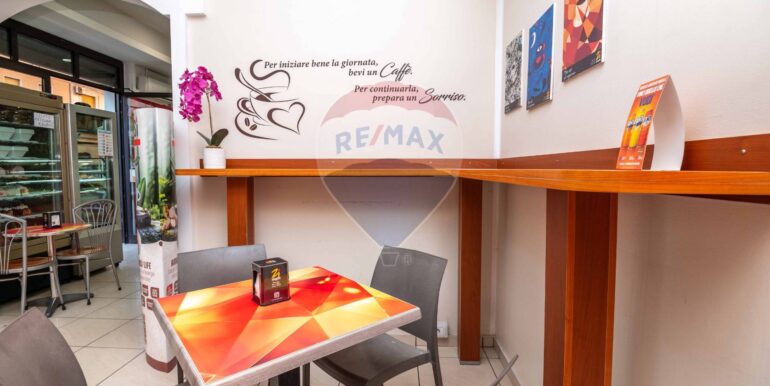 20251016111820-993975-11