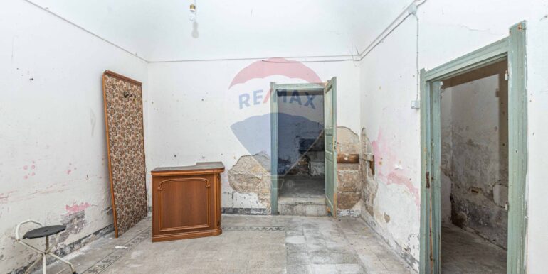 20251016142734-993891-10