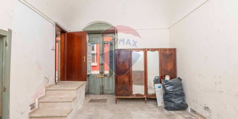 20251016142739-993891-12