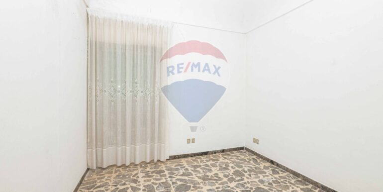 20251016142747-993891-15