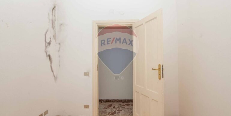 20251016142751-993891-17