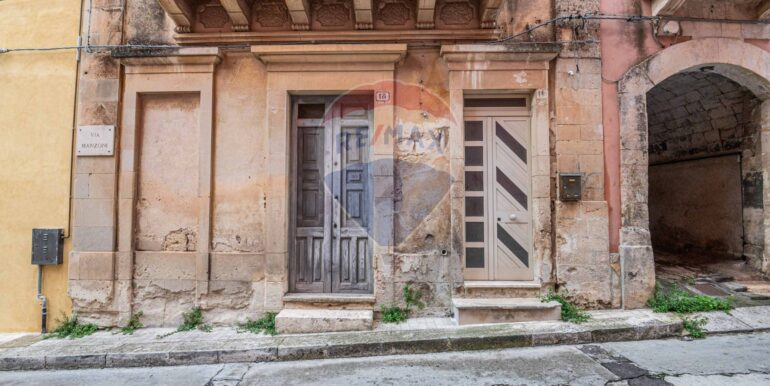 20251016142838-993891-25