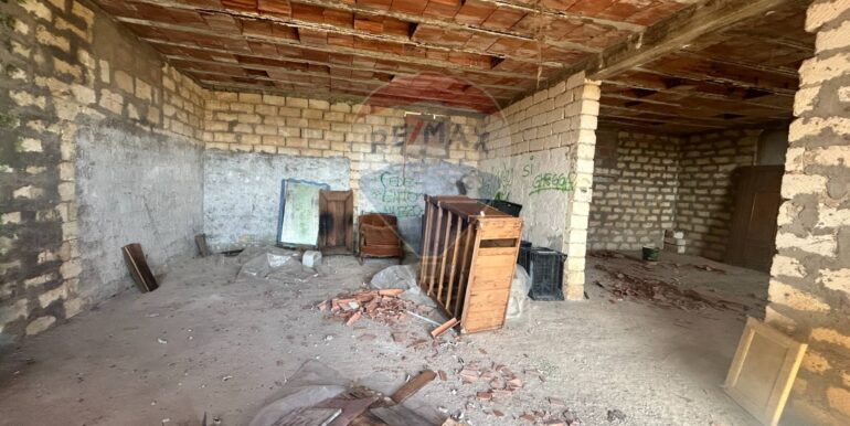 20251016162518-994085-15