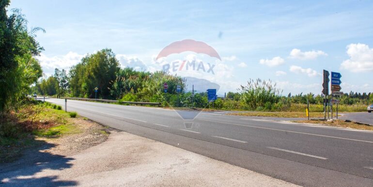 20251016164842-993466-3