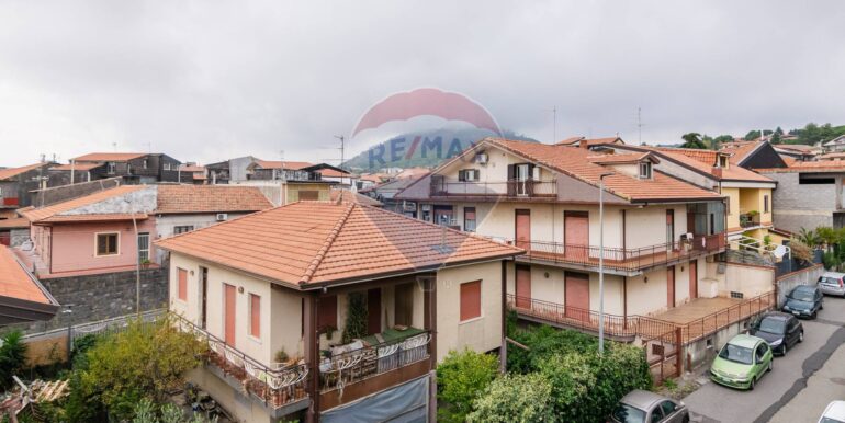 20251016190846-991992-35