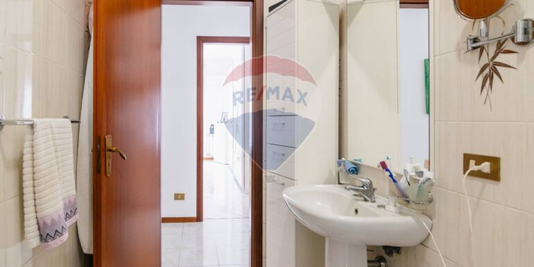 20251017104613-994179-6