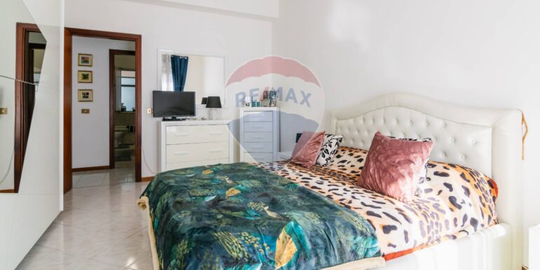 20251017104622-994179-9