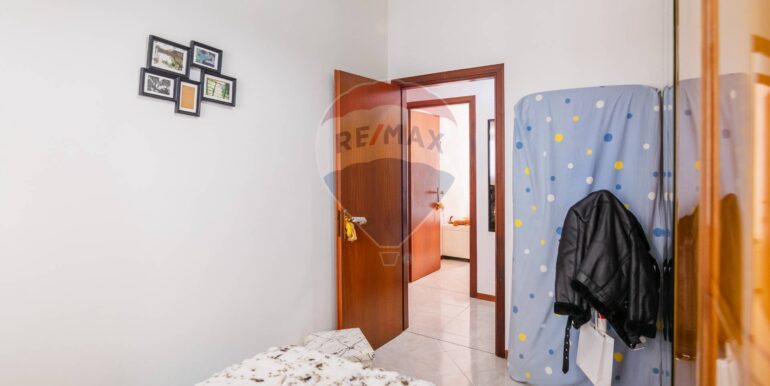 20251017104637-994179-14