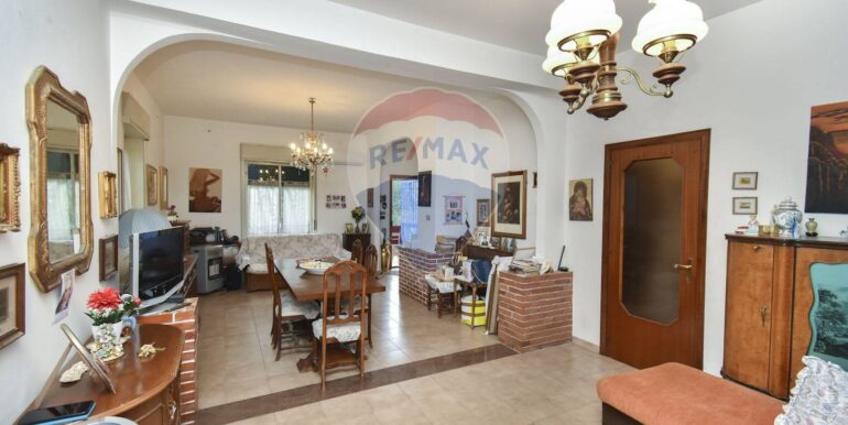 20251017130339-994252-11