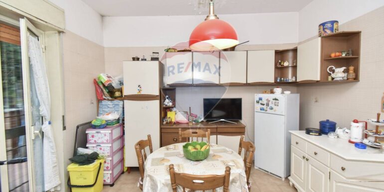 20251017130347-994252-14