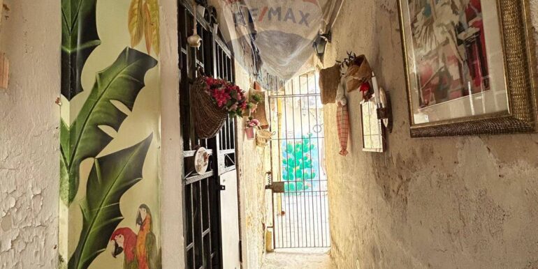 20251018201130-987789-5