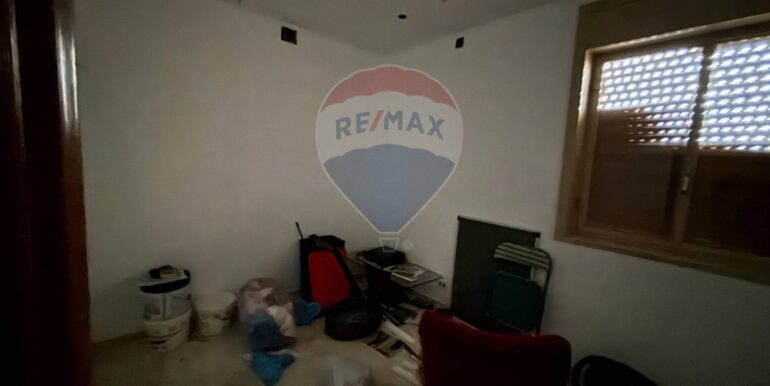 20251019114852-994430-7