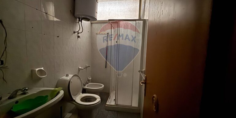 20251019114904-994430-10