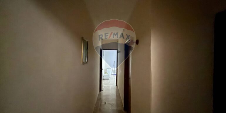 20251019114908-994430-11