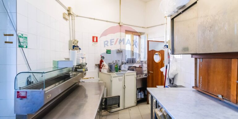 20251020135024-994539-15