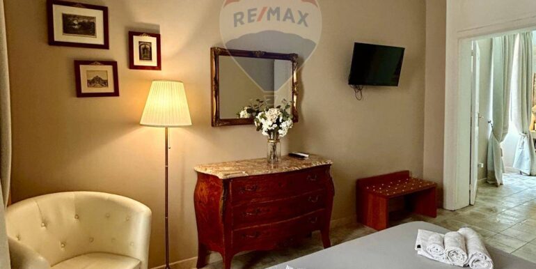 20251020170825-994609-5