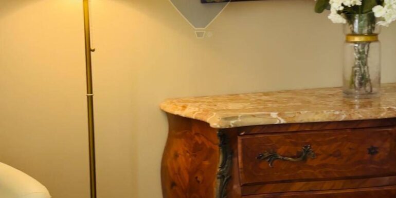 20251020170846-994609-14