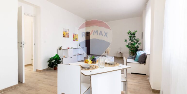 20251020175800-994649-4