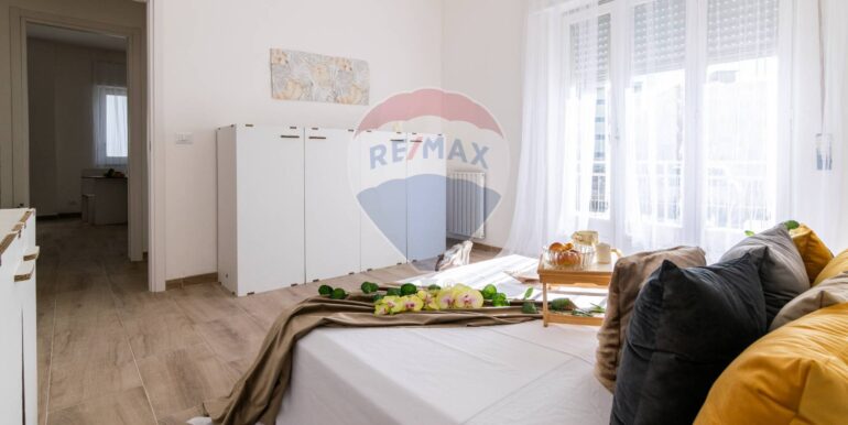 20251020175801-994649-13